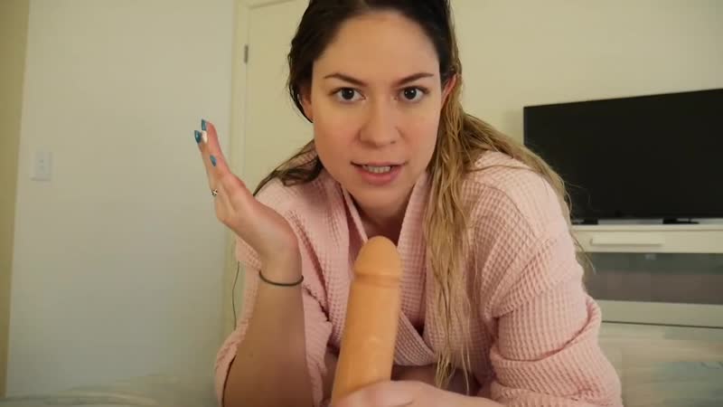 Ashley Alban – Step Mom Teaches You To Jerk It