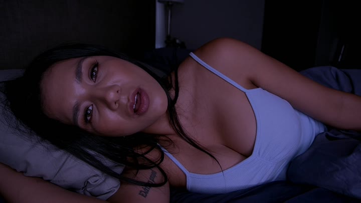 Sloansmoans – Sister Becomes Mommy
