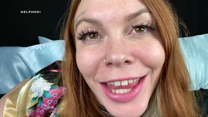 Delphoxi – Used by Mommy