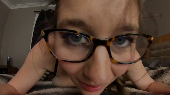 KCupQueen – Suprising Mommy For The Weekend