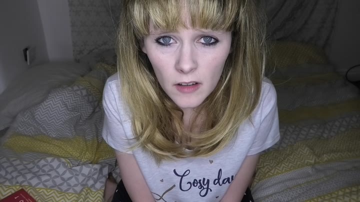Sydney Harwin – Grossed Out Little Sister