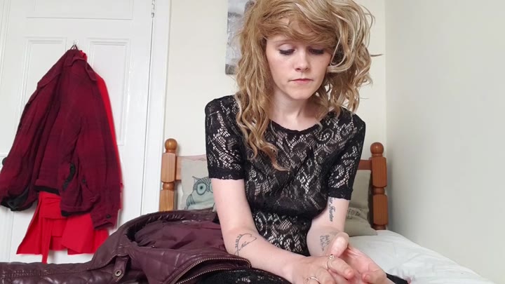 Sydney Harwin – Sister fucks brother to go to concert