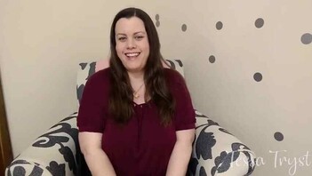 Tessa Tryst – Fat Mommy Shows You How To Fuck