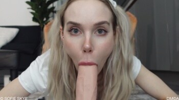 Sofie Skye – Uni Slut Turned Sub NYLON FEET 4
