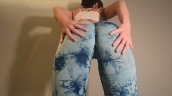 AvanelleJules – Mommy Twerks for Step Son